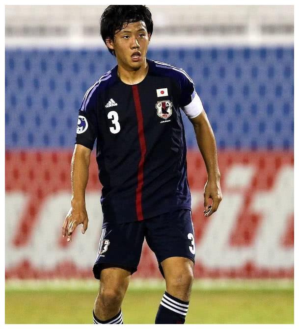 开云官方首页-关键时刻斯图加特伤情更新——亚冠节点到来，引发热议，更衣室氛围转暖的简单介绍